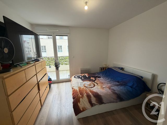 Appartement F2 à louer - 2 pièces - 46.95 m2 - LONGPERRIER - 77 - ILE-DE-FRANCE - Century 21 Gp Immobilier