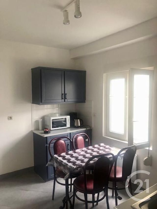 Appartement F1 à louer - 1 pièce - 23.82 m2 - DAMMARTIN EN GOELE - 77 - ILE-DE-FRANCE - Century 21 Gp Immobilier