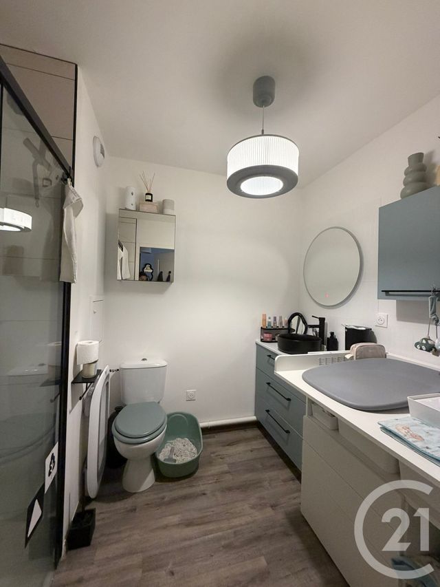 Appartement F2 à louer - 2 pièces - 38.67 m2 - LE PLESSIS BELLEVILLE - 60 - PICARDIE - Century 21 Gp Immobilier