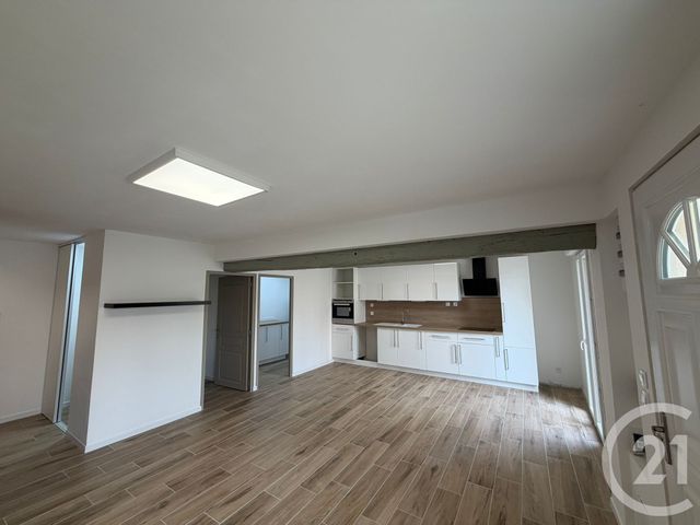 maison à louer - 5 pièces - 92.55 m2 - CHARNY - 77 - ILE-DE-FRANCE - Century 21 Gp Immobilier