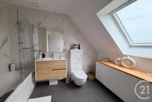 maison à vendre - 5 pièces - 100.0 m2 - LE PLESSIS BELLEVILLE - 60 - PICARDIE - Century 21 Gp Immobilier