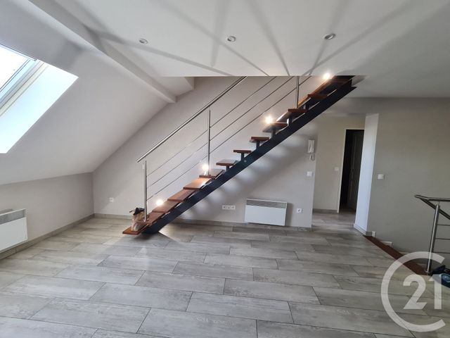 Appartement Duplex à louer - 4 pièces - 65.65 m2 - MESSY - 77 - ILE-DE-FRANCE - Century 21 Gp Immobilier