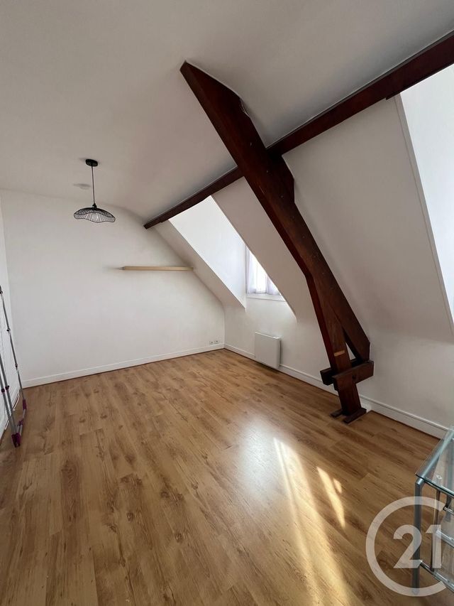 Appartement Studio à louer - 1 pièce - 23.43 m2 - DAMMARTIN EN GOELE - 77 - ILE-DE-FRANCE - Century 21 Gp Immobilier