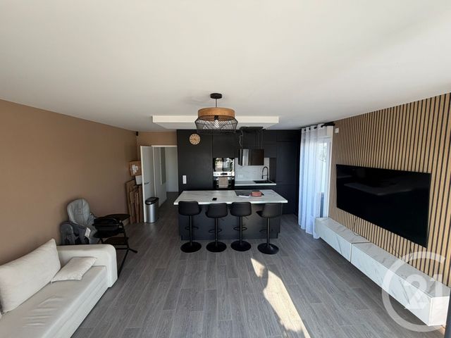 Appartement F3 à louer - 3 pièces - 65.0 m2 - OTHIS - 77 - ILE-DE-FRANCE - Century 21 Gp Immobilier