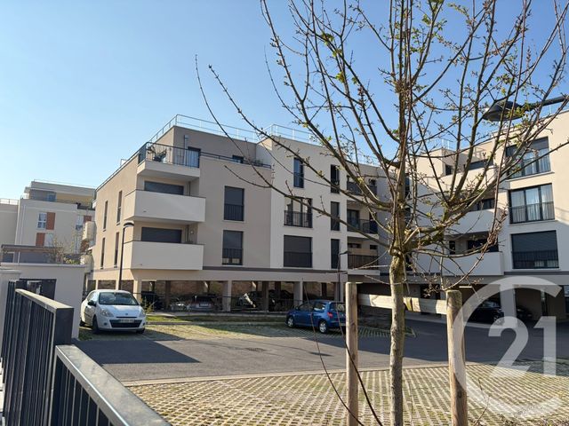 Appartement F3 à louer - 3 pièces - 65.0 m2 - OTHIS - 77 - ILE-DE-FRANCE - Century 21 Gp Immobilier