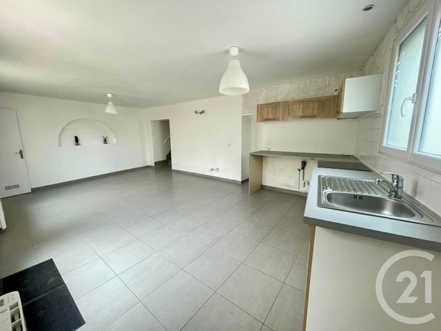 maison à vendre - 3 pièces - 65.0 m2 - LE PLESSIS BELLEVILLE - 60 - PICARDIE - Century 21 Gp Immobilier