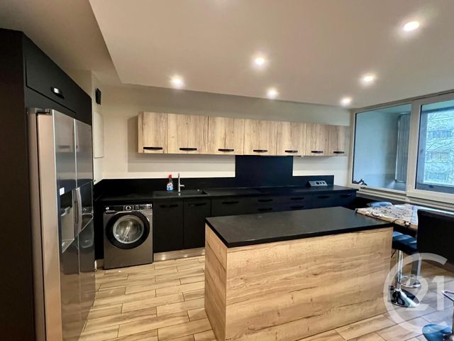 Appartement F4 à louer - 4 pièces - 81.8 m2 - MEAUX - 77 - ILE-DE-FRANCE - Century 21 Gp Immobilier