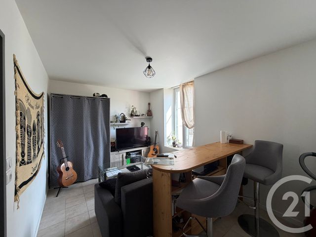 Appartement F2 à louer - 2 pièces - 33.64 m2 - LONGPERRIER - 77 - ILE-DE-FRANCE - Century 21 Gp Immobilier