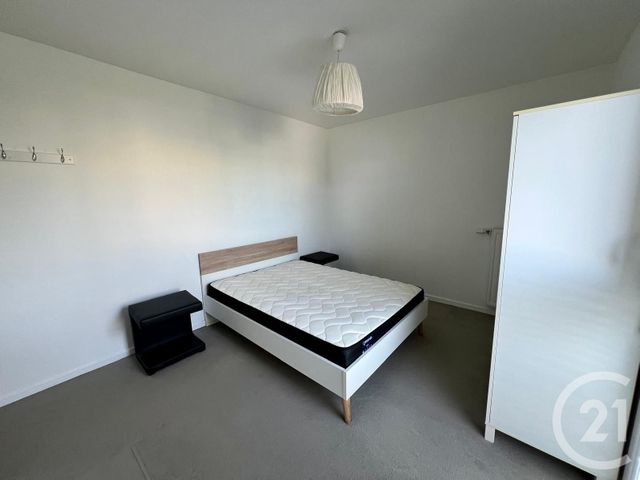 Appartement F2 à louer - 2 pièces - 40.7 m2 - VILLENOY - 77 - ILE-DE-FRANCE - Century 21 Gp Immobilier