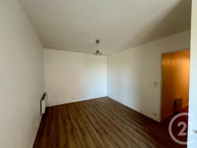 Appartement Studio à louer - 1 pièce - 27.94 m2 - DAMMARTIN EN GOELE - 77 - ILE-DE-FRANCE - Century 21 Gp Immobilier