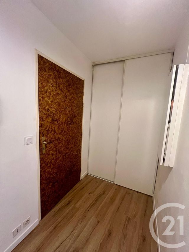 Appartement Studio à louer - 1 pièce - 27.94 m2 - DAMMARTIN EN GOELE - 77 - ILE-DE-FRANCE - Century 21 Gp Immobilier