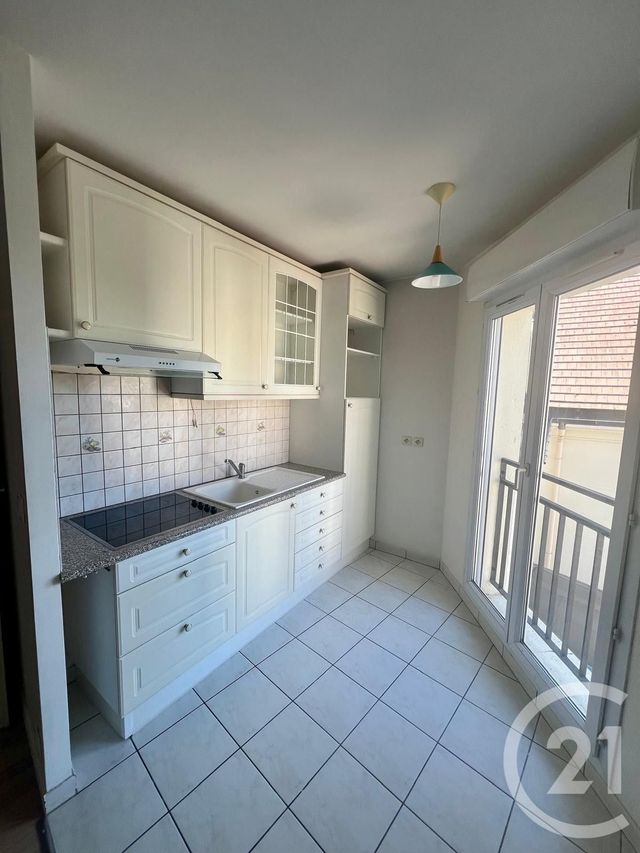 Appartement Studio à louer - 1 pièce - 27.94 m2 - DAMMARTIN EN GOELE - 77 - ILE-DE-FRANCE - Century 21 Gp Immobilier