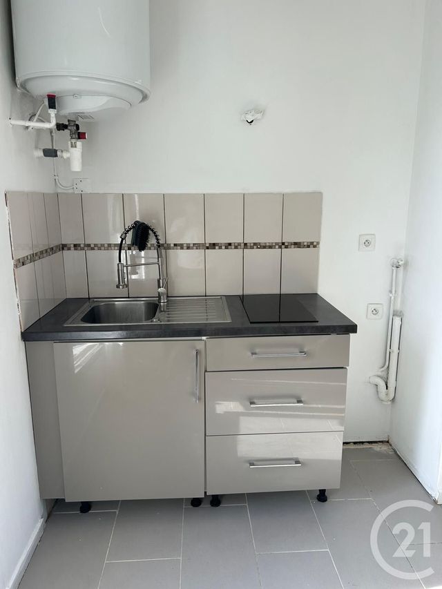 Appartement Studio à louer - 1 pièce - 19.09 m2 - MOUSSY LE VIEUX - 77 - ILE-DE-FRANCE - Century 21 Gp Immobilier