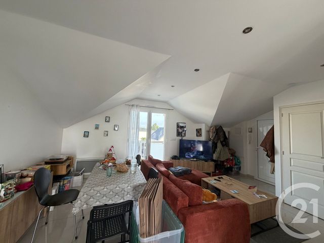 Appartement F3 à louer - 3 pièces - 79.55 m2 - TREMBLAY EN FRANCE - 93 - ILE-DE-FRANCE - Century 21 Gp Immobilier