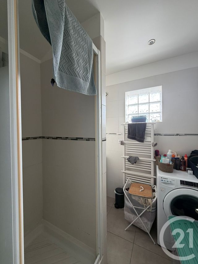 Appartement F3 à louer - 3 pièces - 79.55 m2 - TREMBLAY EN FRANCE - 93 - ILE-DE-FRANCE - Century 21 Gp Immobilier