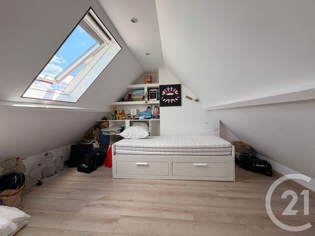 maison à vendre - 6 pièces - 120.0 m2 - LE PLESSIS BELLEVILLE - 60 - PICARDIE - Century 21 Gp Immobilier
