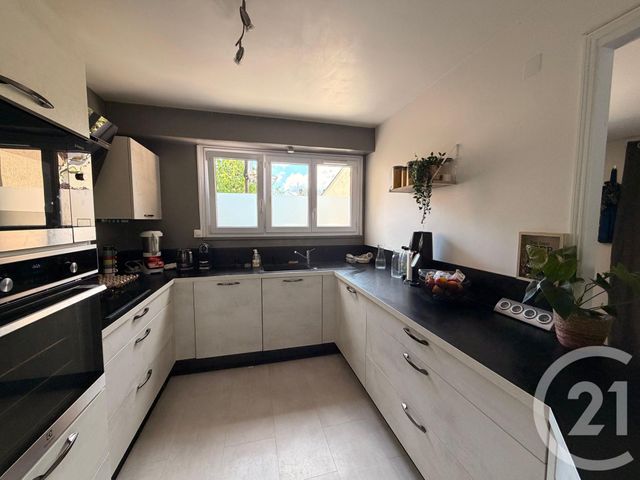 maison à vendre - 6 pièces - 120.0 m2 - LE PLESSIS BELLEVILLE - 60 - PICARDIE - Century 21 Gp Immobilier