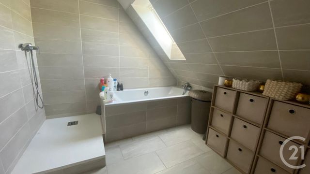 maison à vendre - 6 pièces - 110.0 m2 - LE PLESSIS BELLEVILLE - 60 - PICARDIE - Century 21 Gp Immobilier
