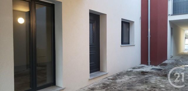 Appartement F2 à louer - 2 pièces - 39.99 m2 - CLAYE SOUILLY - 77 - ILE-DE-FRANCE - Century 21 Gp Immobilier