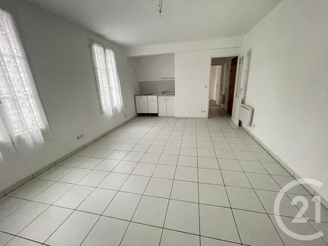 Appartement F2 à vendre - 2 pièces - 38.38 m2 - DAMMARTIN EN GOELE - 77 - ILE-DE-FRANCE - Century 21 Gp Immobilier
