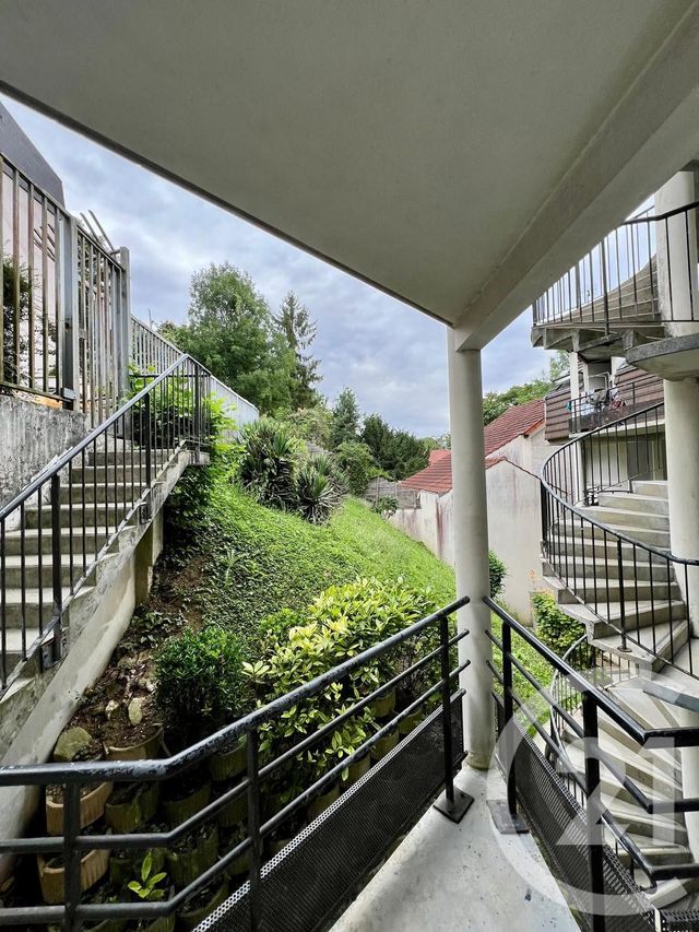 Appartement Studio à louer - 1 pièce - 16.95 m2 - CREGY LES MEAUX - 77 - ILE-DE-FRANCE - Century 21 Gp Immobilier