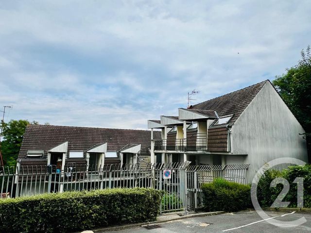Appartement Studio à louer - 1 pièce - 16.95 m2 - CREGY LES MEAUX - 77 - ILE-DE-FRANCE - Century 21 Gp Immobilier