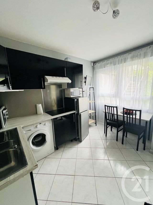 Appartement Studio à louer - 1 pièce - 16.95 m2 - CREGY LES MEAUX - 77 - ILE-DE-FRANCE - Century 21 Gp Immobilier