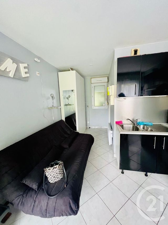 Appartement Studio à louer - 1 pièce - 16.95 m2 - CREGY LES MEAUX - 77 - ILE-DE-FRANCE - Century 21 Gp Immobilier