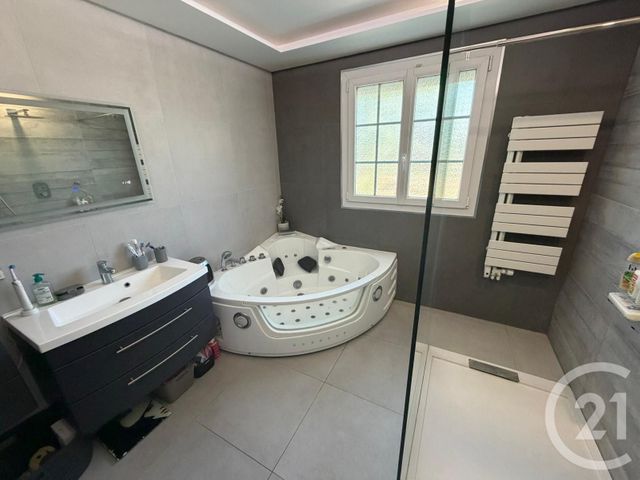 maison à vendre - 6 pièces - 119.99 m2 - ST PATHUS - 77 - ILE-DE-FRANCE - Century 21 Gp Immobilier