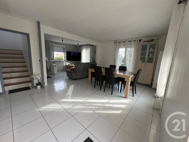 maison à vendre - 6 pièces - 123.74 m2 - ST PATHUS - 77 - ILE-DE-FRANCE - Century 21 Gp Immobilier