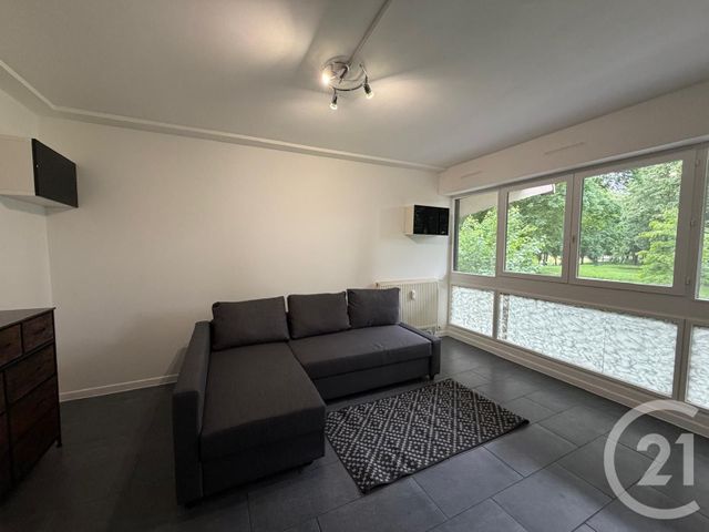 Appartement Studio à louer - 1 pièce - 24.05 m2 - SEVRAN - 93 - ILE-DE-FRANCE - Century 21 Gp Immobilier