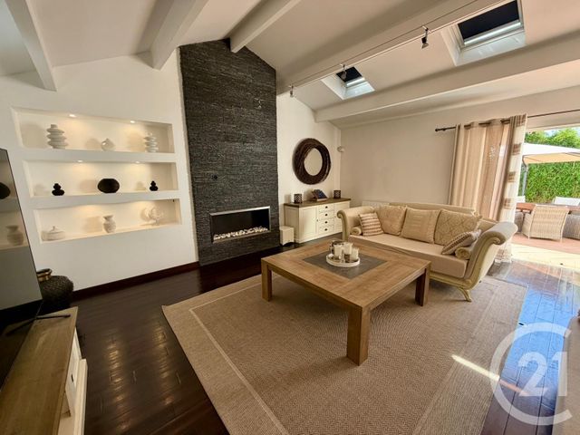 maison à vendre - 8 pièces - 205.0 m2 - THIEUX - 77 - ILE-DE-FRANCE - Century 21 Gp Immobilier