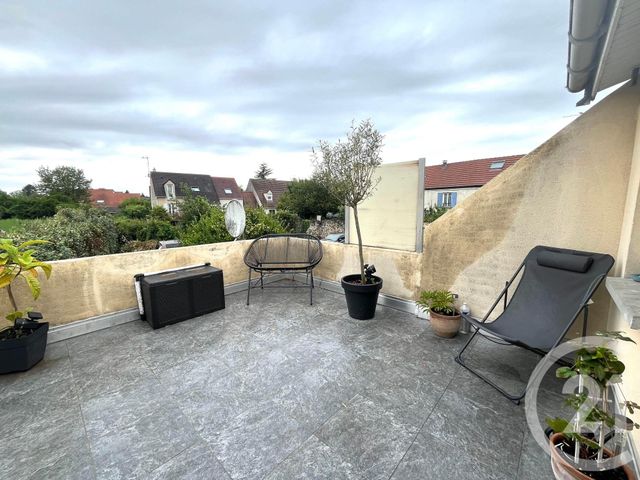 Appartement Duplex à louer - 2 pièces - 40.64 m2 - ST MARD - 77 - ILE-DE-FRANCE - Century 21 Gp Immobilier
