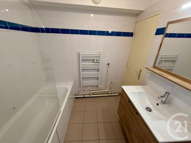 Appartement F2 bis à vendre - 3 pièces - 47.0 m2 - DAMMARTIN EN GOELE - 77 - ILE-DE-FRANCE - Century 21 Gp Immobilier