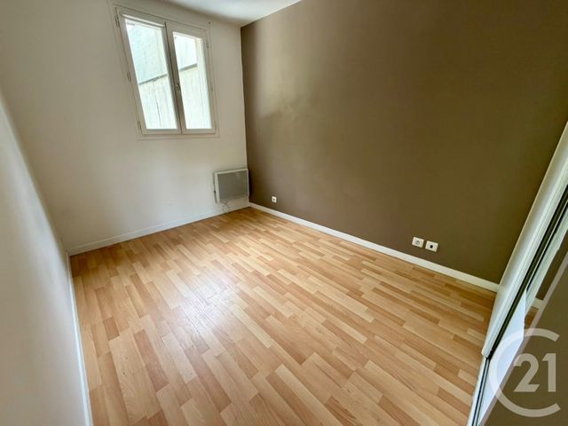 Appartement F2 bis à vendre - 3 pièces - 47.0 m2 - DAMMARTIN EN GOELE - 77 - ILE-DE-FRANCE - Century 21 Gp Immobilier