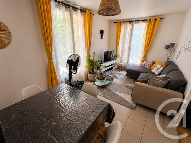 Appartement F2 bis à vendre - 3 pièces - 47.0 m2 - DAMMARTIN EN GOELE - 77 - ILE-DE-FRANCE - Century 21 Gp Immobilier