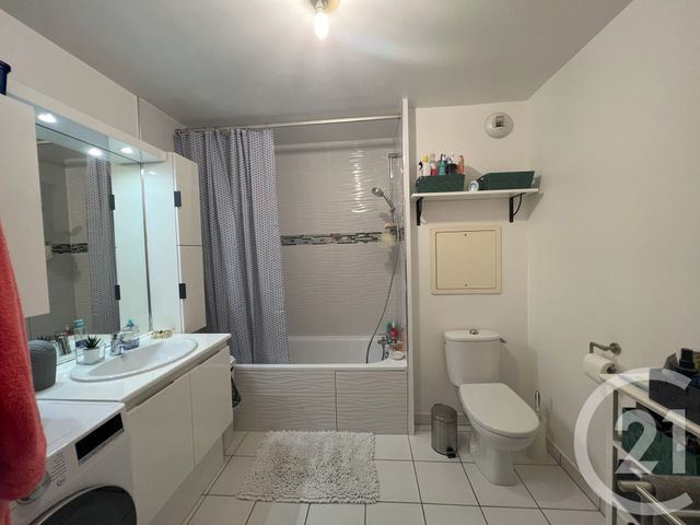 Appartement F2 à vendre - 2 pièces - 41.2 m2 - MEAUX - 77 - ILE-DE-FRANCE - Century 21 Gp Immobilier
