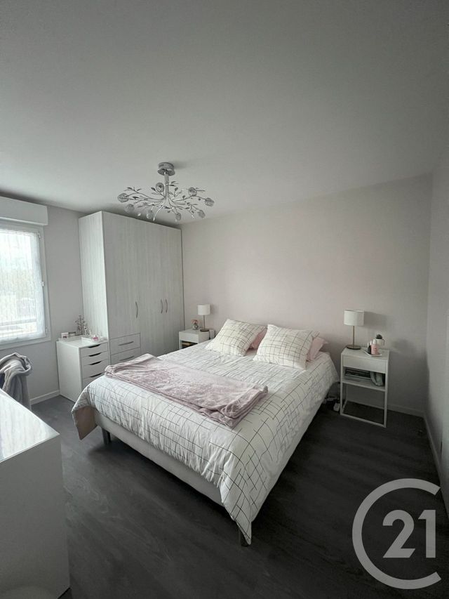 Appartement F2 à vendre - 2 pièces - 41.2 m2 - MEAUX - 77 - ILE-DE-FRANCE - Century 21 Gp Immobilier