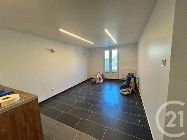Appartement F3 à louer - 3 pièces - 51.1 m2 - MITRY MORY - 77 - ILE-DE-FRANCE - Century 21 Gp Immobilier