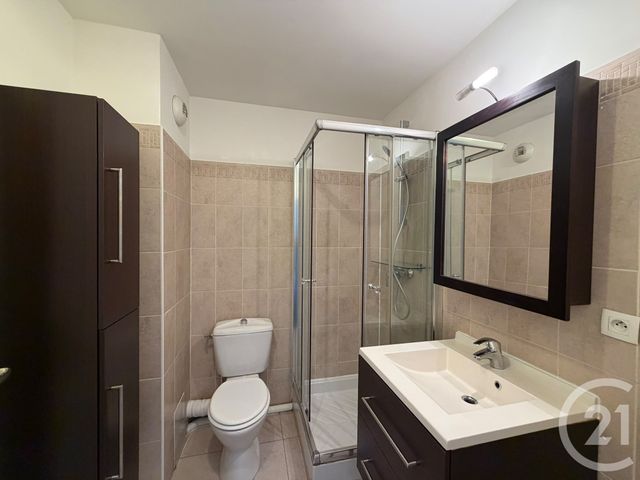 Appartement F2 à louer - 2 pièces - 41.04 m2 - VAUJOURS - 93 - ILE-DE-FRANCE - Century 21 Gp Immobilier