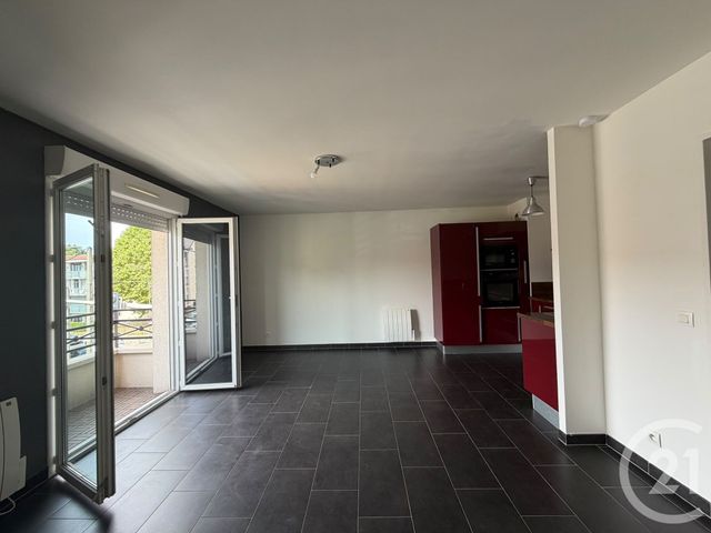 Appartement F2 à louer - 2 pièces - 41.04 m2 - VAUJOURS - 93 - ILE-DE-FRANCE - Century 21 Gp Immobilier
