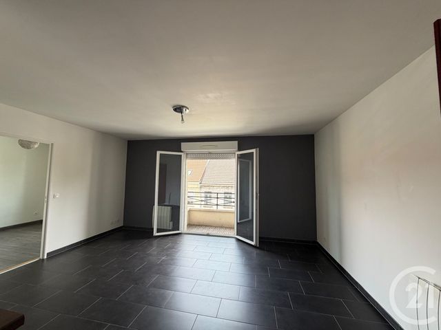 Appartement F2 à louer - 2 pièces - 41.04 m2 - VAUJOURS - 93 - ILE-DE-FRANCE - Century 21 Gp Immobilier