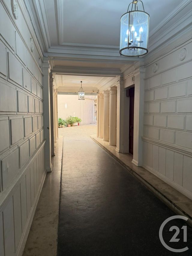 Appartement F3 à vendre - 3 pièces - 67.58 m2 - PARIS - 75009 - ILE-DE-FRANCE - Century 21 Gp Immobilier