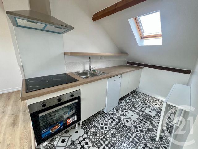 Appartement Studio à louer - 1 pièce - 15.95 m2 - DAMMARTIN EN GOELE - 77 - ILE-DE-FRANCE - Century 21 Gp Immobilier