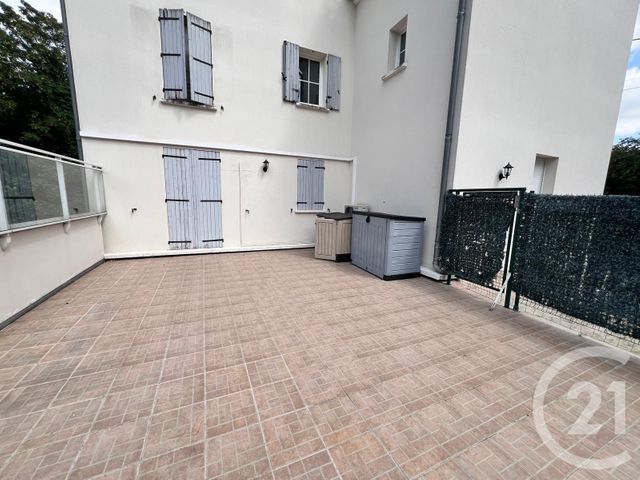 Appartement F4 à vendre - 4 pièces - 74.13 m2 - DAMMARTIN EN GOELE - 77 - ILE-DE-FRANCE - Century 21 Gp Immobilier