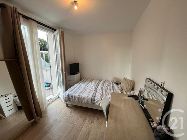 Appartement F4 à vendre - 4 pièces - 74.13 m2 - DAMMARTIN EN GOELE - 77 - ILE-DE-FRANCE - Century 21 Gp Immobilier
