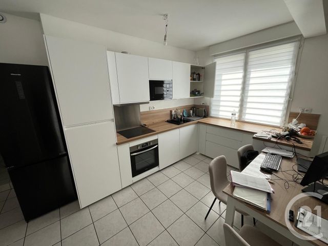 Appartement F4 à vendre - 4 pièces - 74.13 m2 - DAMMARTIN EN GOELE - 77 - ILE-DE-FRANCE - Century 21 Gp Immobilier