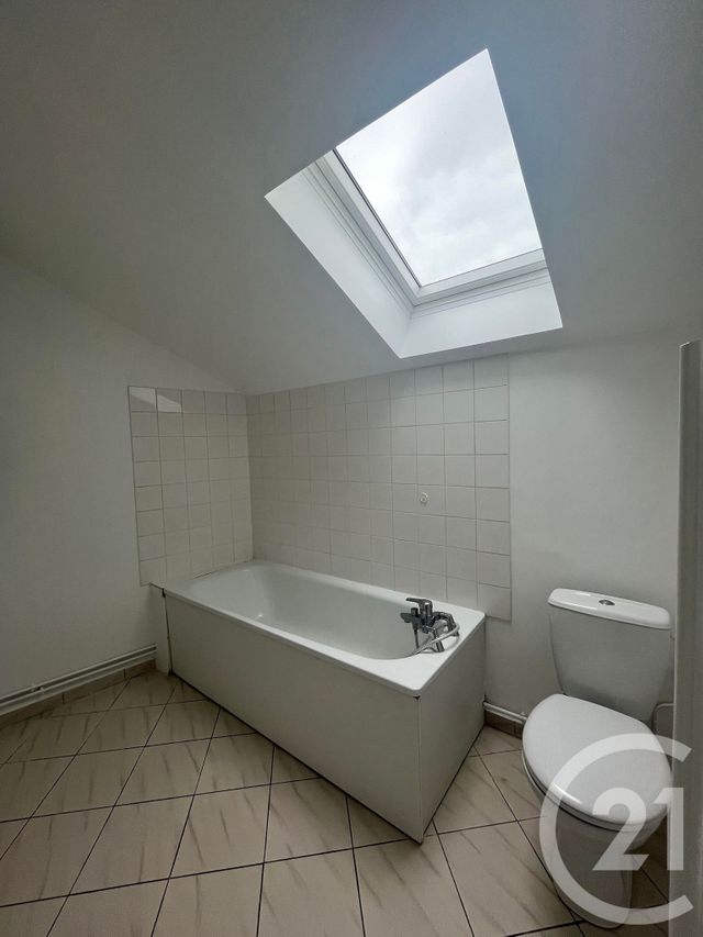 Appartement F2 à louer - 2 pièces - 38.23 m2 - LONGPERRIER - 77 - ILE-DE-FRANCE - Century 21 Gp Immobilier