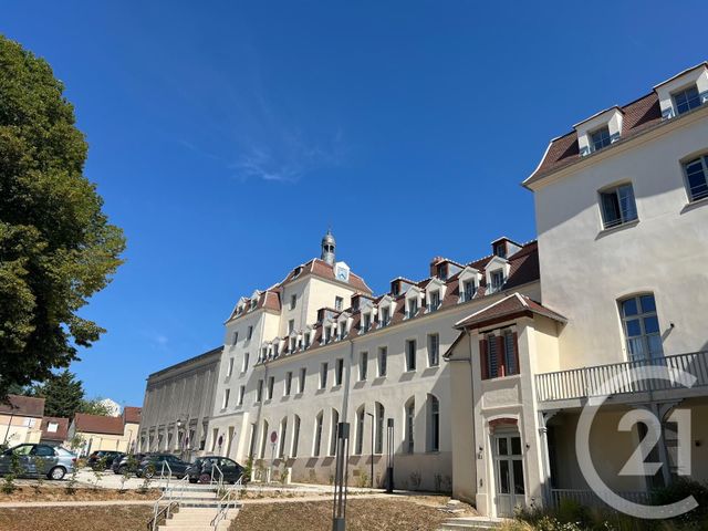 Appartement F3 à louer JUILLY
