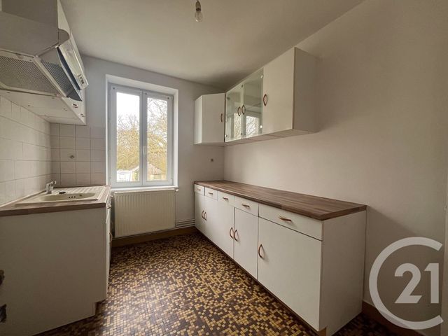 Appartement F2 à louer - 2 pièces - 52.6 m2 - LE PLESSIS BELLEVILLE - 60 - PICARDIE - Century 21 Gp Immobilier